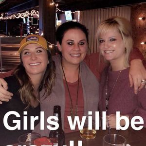 Meet your Posher, Yavette